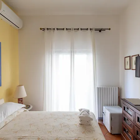 Gasthof La Terrazza Sul Tirreno Geata